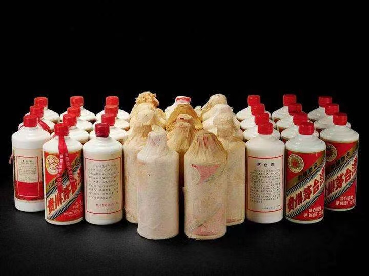 讷河日照岚山回收酒价格哪里回收(附近上门回收茅台酒）?